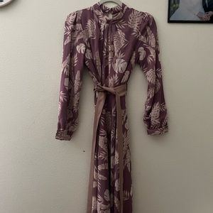 Turkish modest hijab friendly maxi dress worn 1x